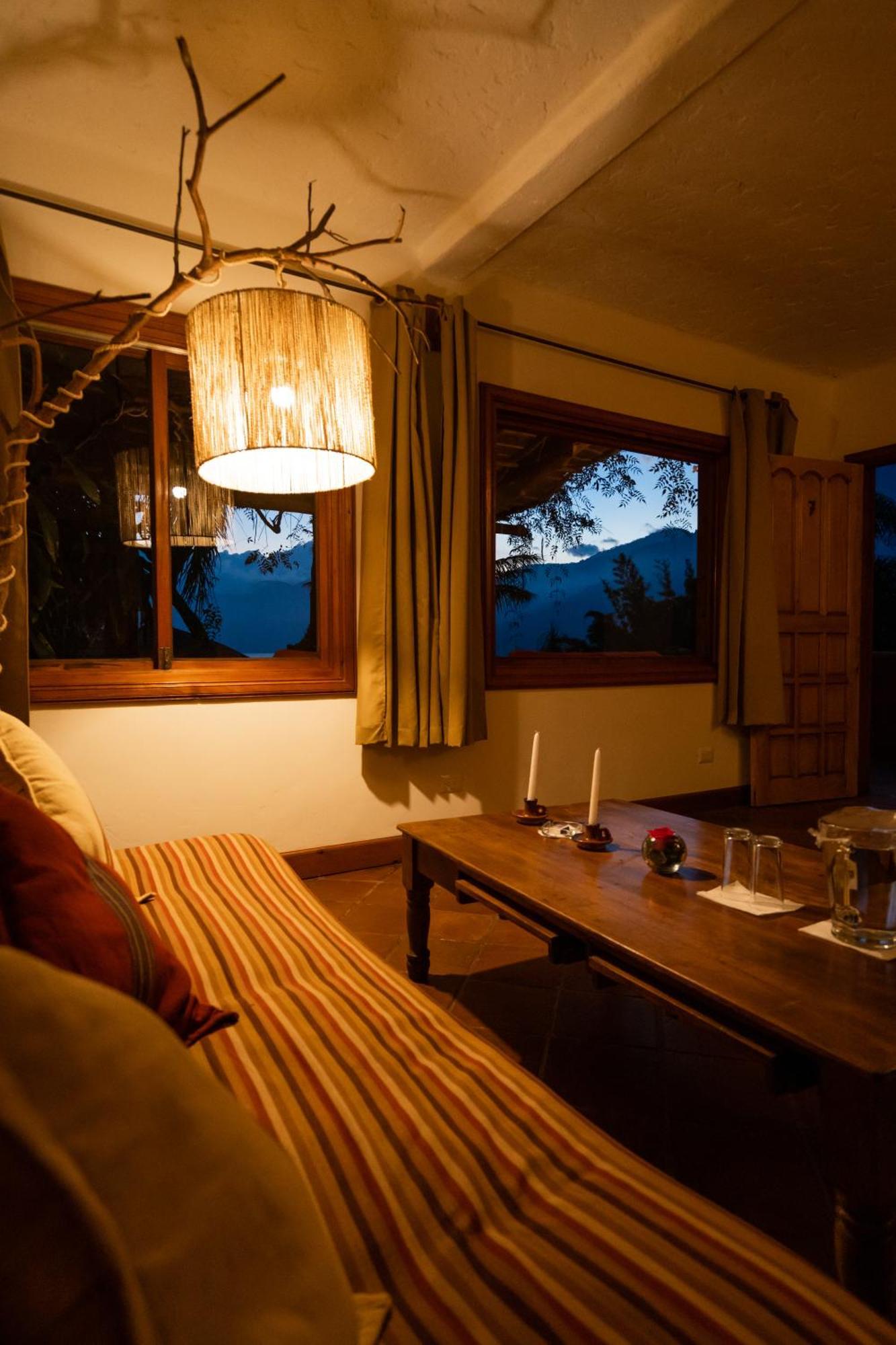 Hotel Bambu Santiago Atitlán 외부 사진