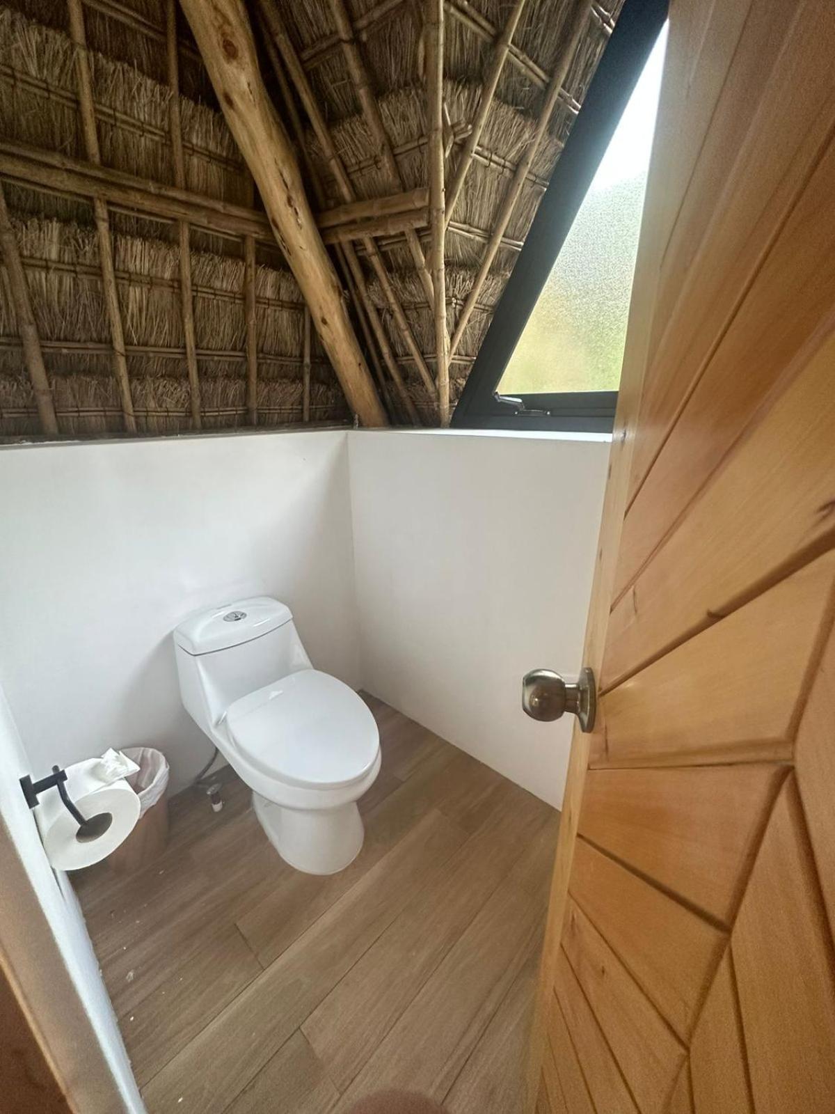 Hotel Bambu Santiago Atitlán 외부 사진